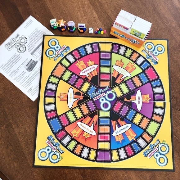 Trivial Pursuit, Board Game, 2005, Totally 80s, CANADIAN EDITION, Complete - Picture 4 of 16